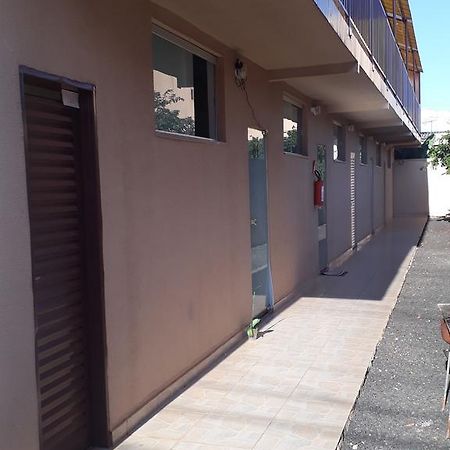 Flats Di Cavalcanti Uberlândia Екстериор снимка